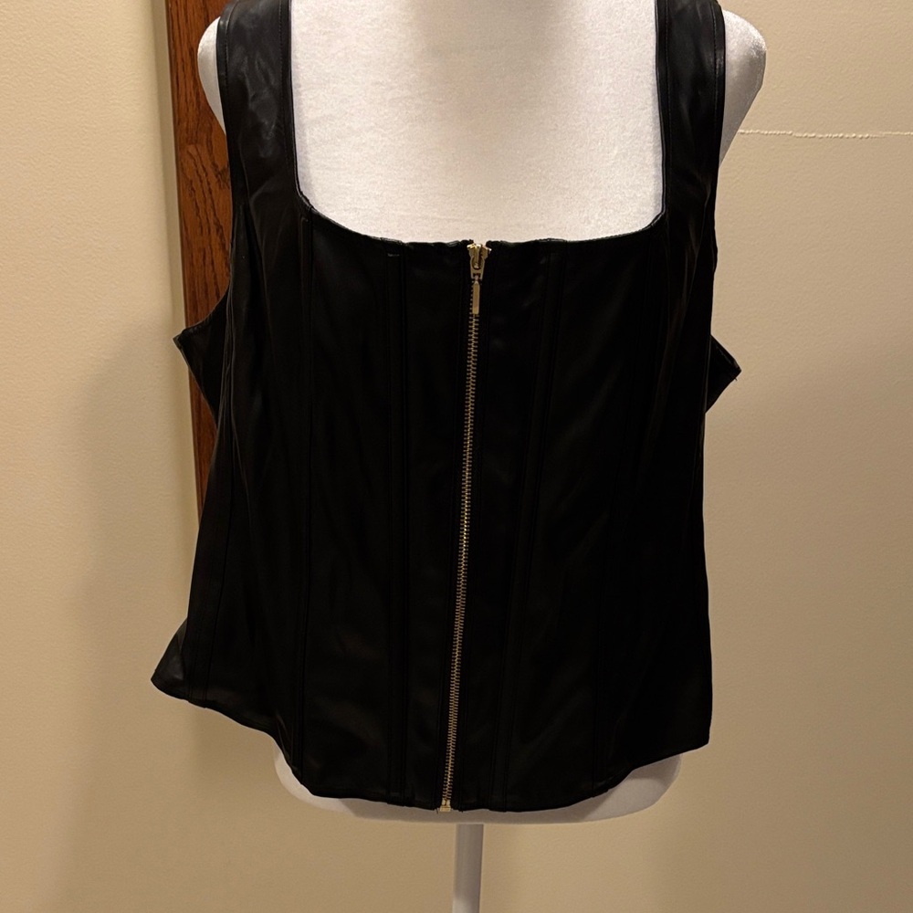 NWT Torrid Deep Black Corset - size 2X (18-20)